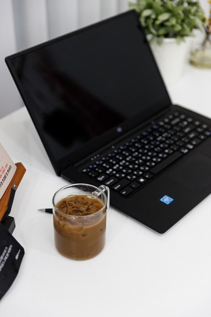 coffee, notebook, pc, office, desk, computer, coffee cup, cup, laptop, internet